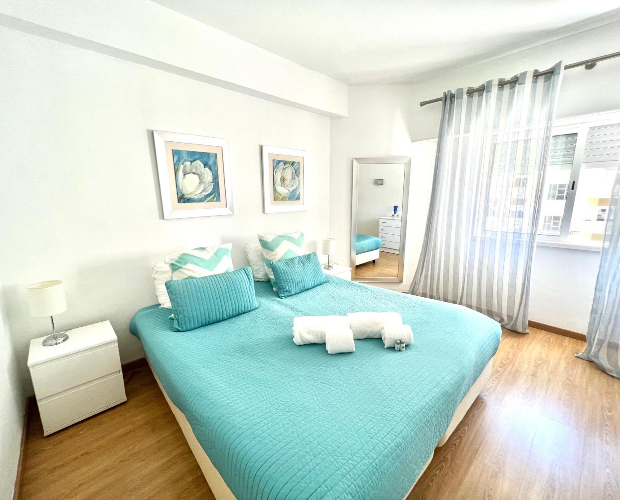 Torre 20 - Near The Beach - Quarteira Exterior foto